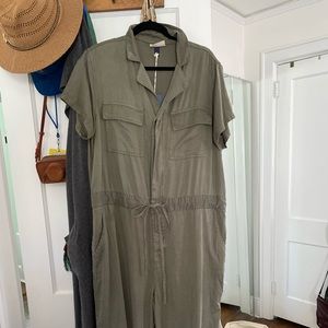 Universal Thread Olive Jumpsuit